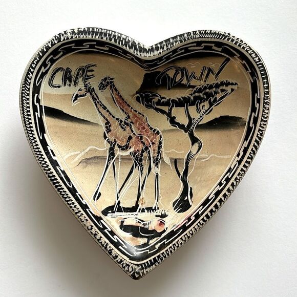 Other - Carved Stone Cape Town Giraffe Heart Shaped Trinket Bowl